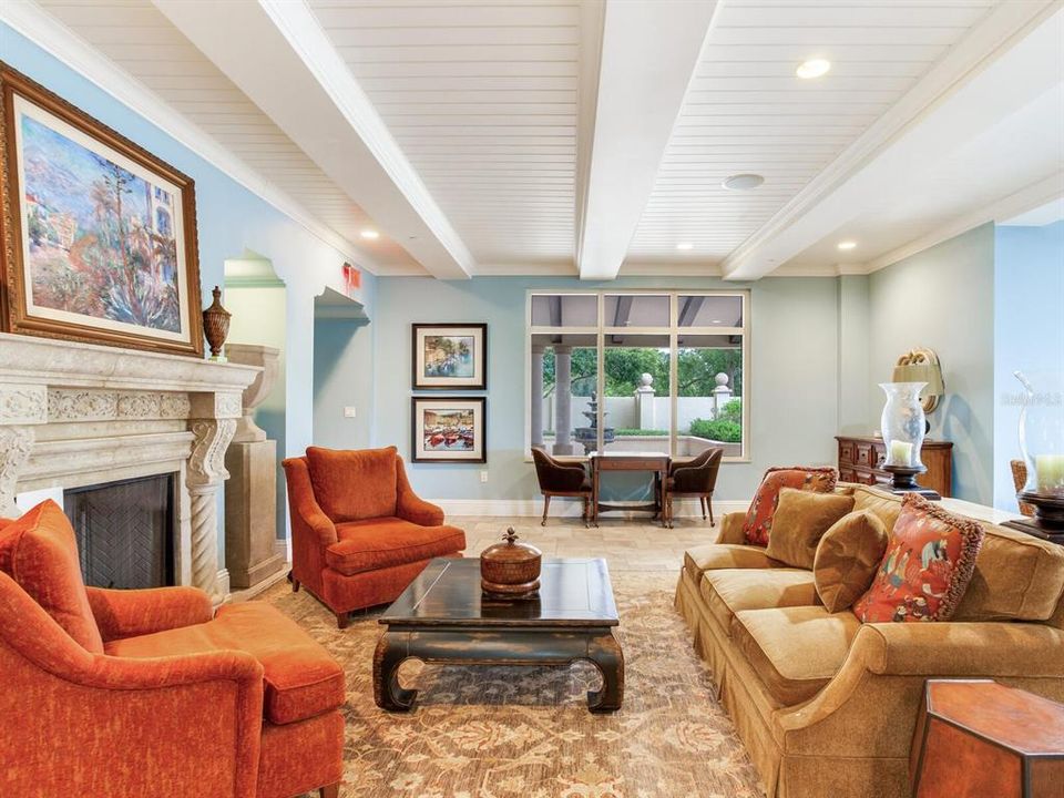 出租: $13,500 (3 贝兹, 3 浴室, 3166 平方英尺)