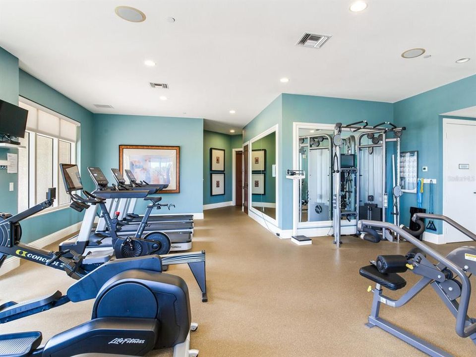 出租: $13,500 (3 贝兹, 3 浴室, 3166 平方英尺)