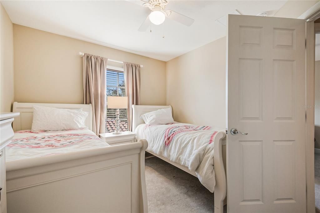 For Sale: $465,000 (4 beds, 3 baths, 1830 Square Feet)