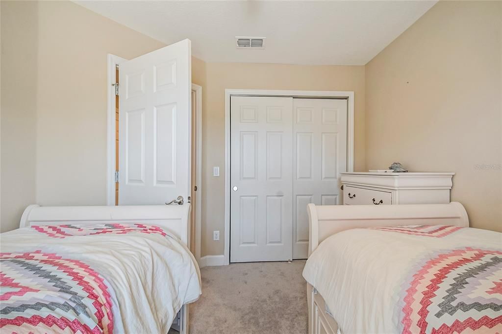 For Sale: $465,000 (4 beds, 3 baths, 1830 Square Feet)