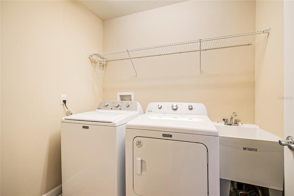 For Sale: $465,000 (4 beds, 3 baths, 1830 Square Feet)