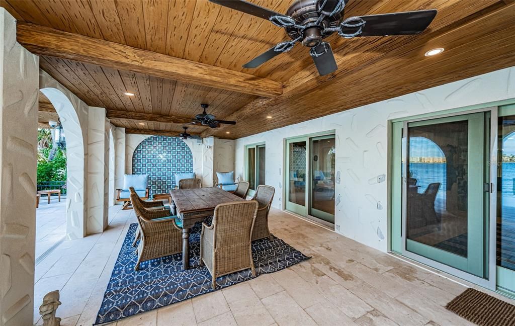 For Sale: $5,850,000 (5 beds, 5 baths, 4213 Square Feet)