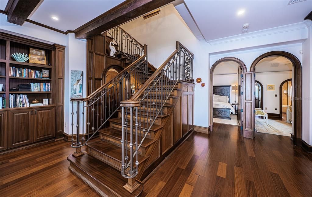 For Sale: $5,850,000 (5 beds, 5 baths, 4213 Square Feet)