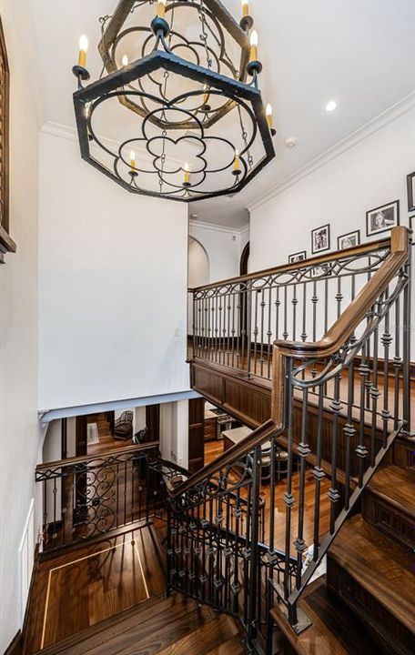 For Sale: $5,850,000 (5 beds, 5 baths, 4213 Square Feet)