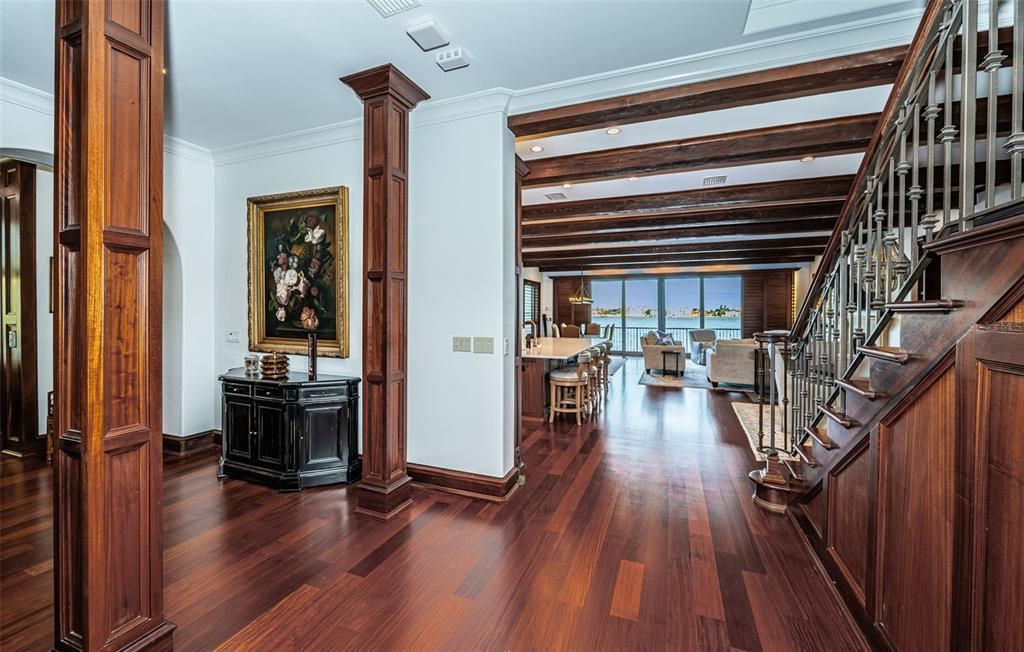 For Sale: $5,850,000 (5 beds, 5 baths, 4213 Square Feet)