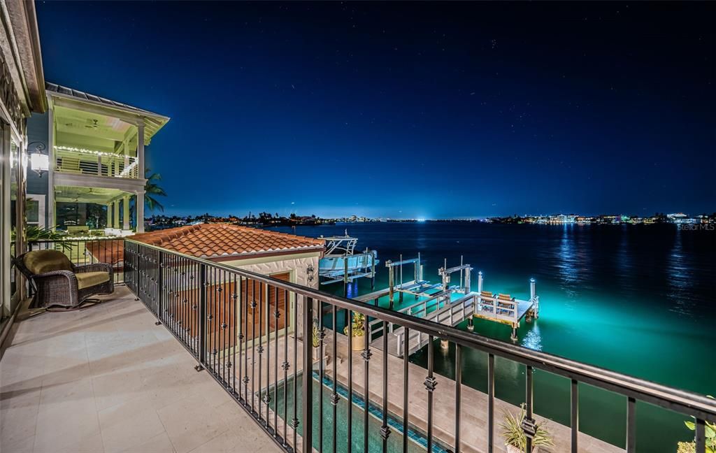 For Sale: $5,850,000 (5 beds, 5 baths, 4213 Square Feet)