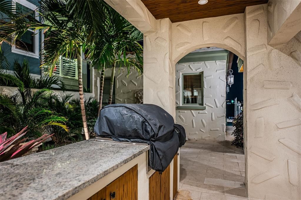 For Sale: $5,850,000 (5 beds, 5 baths, 4213 Square Feet)