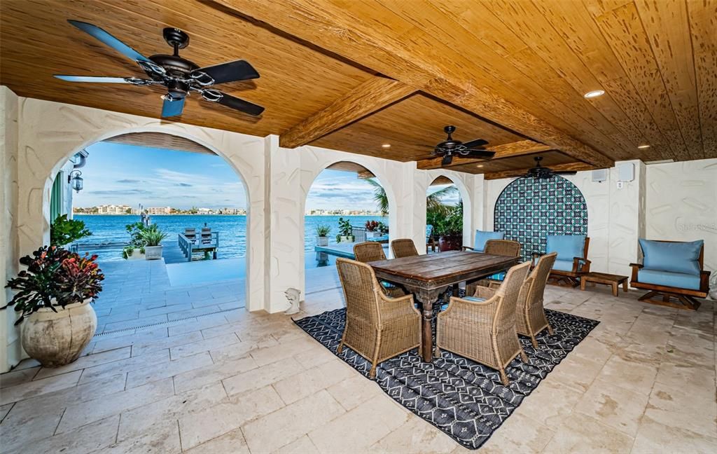 For Sale: $5,850,000 (5 beds, 5 baths, 4213 Square Feet)