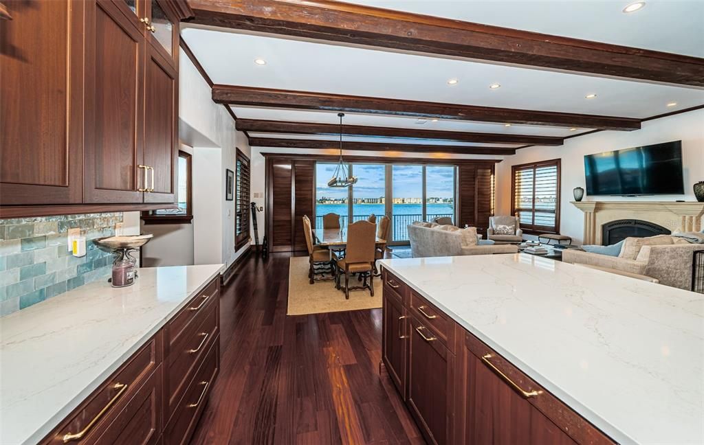 For Sale: $5,850,000 (5 beds, 5 baths, 4213 Square Feet)