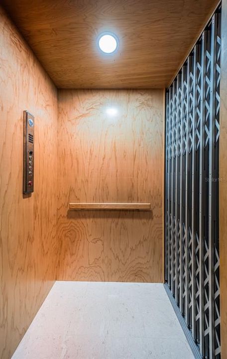 For Sale: $5,850,000 (5 beds, 5 baths, 4213 Square Feet)