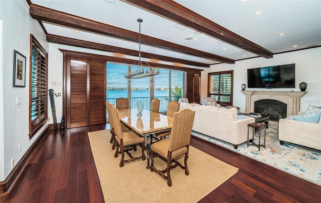 For Sale: $5,850,000 (5 beds, 5 baths, 4213 Square Feet)