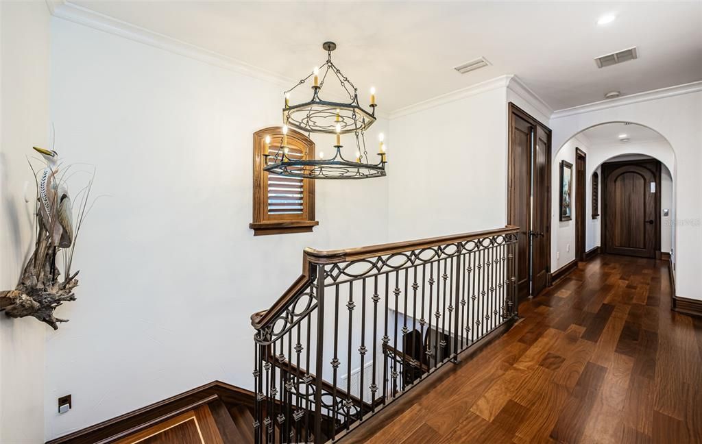 For Sale: $5,850,000 (5 beds, 5 baths, 4213 Square Feet)