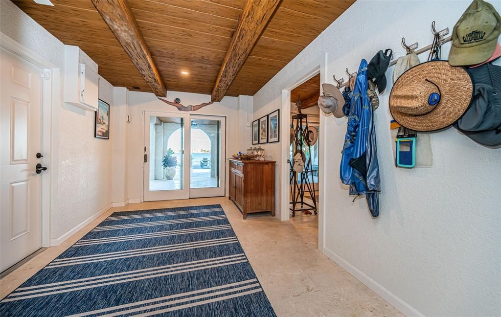 For Sale: $5,850,000 (5 beds, 5 baths, 4213 Square Feet)