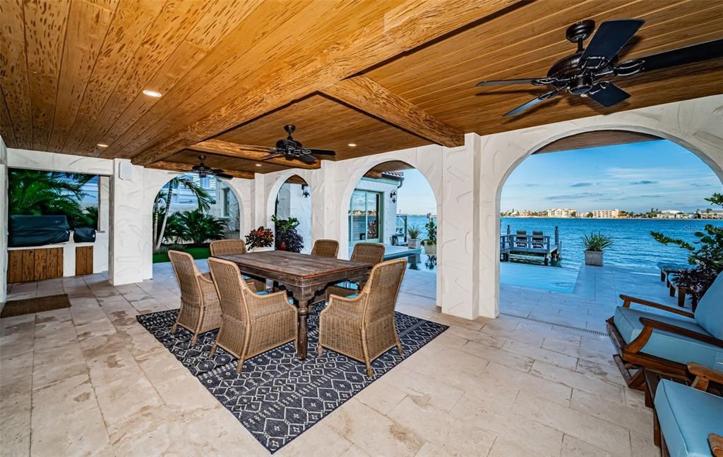 For Sale: $5,850,000 (5 beds, 5 baths, 4213 Square Feet)