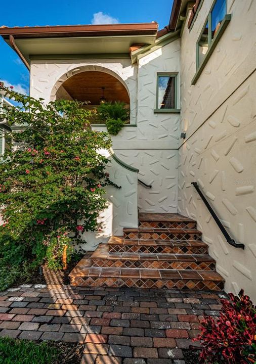 For Sale: $5,850,000 (5 beds, 5 baths, 4213 Square Feet)