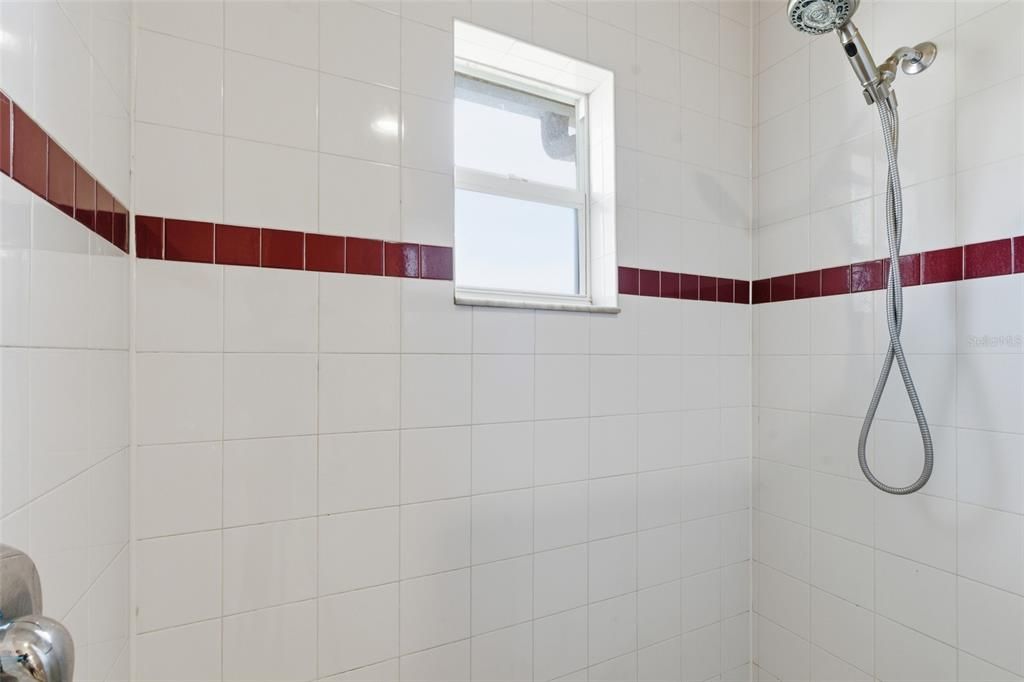 На продажу: $315,000 (3 спален, 2 ванн, 1728 Квадратных фут)