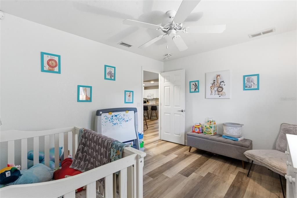 На продажу: $315,000 (3 спален, 2 ванн, 1728 Квадратных фут)