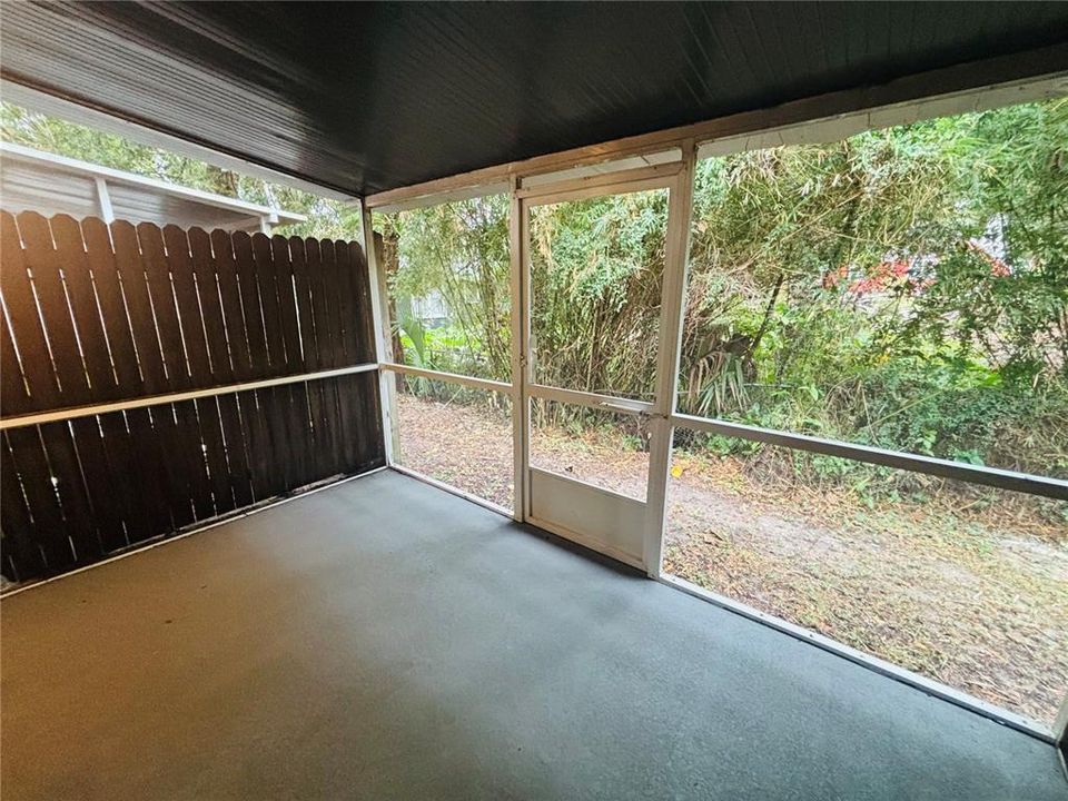 For Rent: $1,295 (2 beds, 1 baths, 1020 Square Feet)