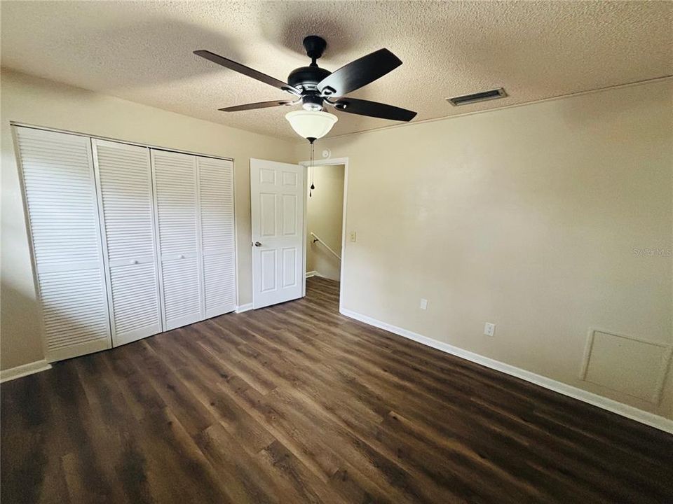 For Rent: $1,295 (2 beds, 1 baths, 1020 Square Feet)