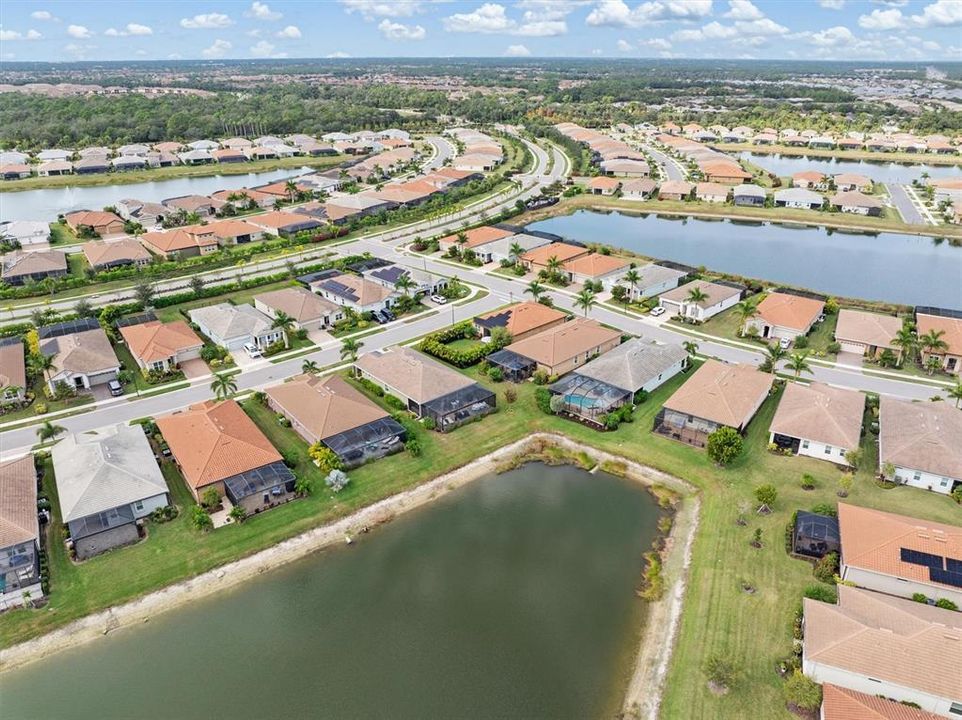 На продажу: $510,000 (3 спален, 2 ванн, 1839 Квадратных фут)