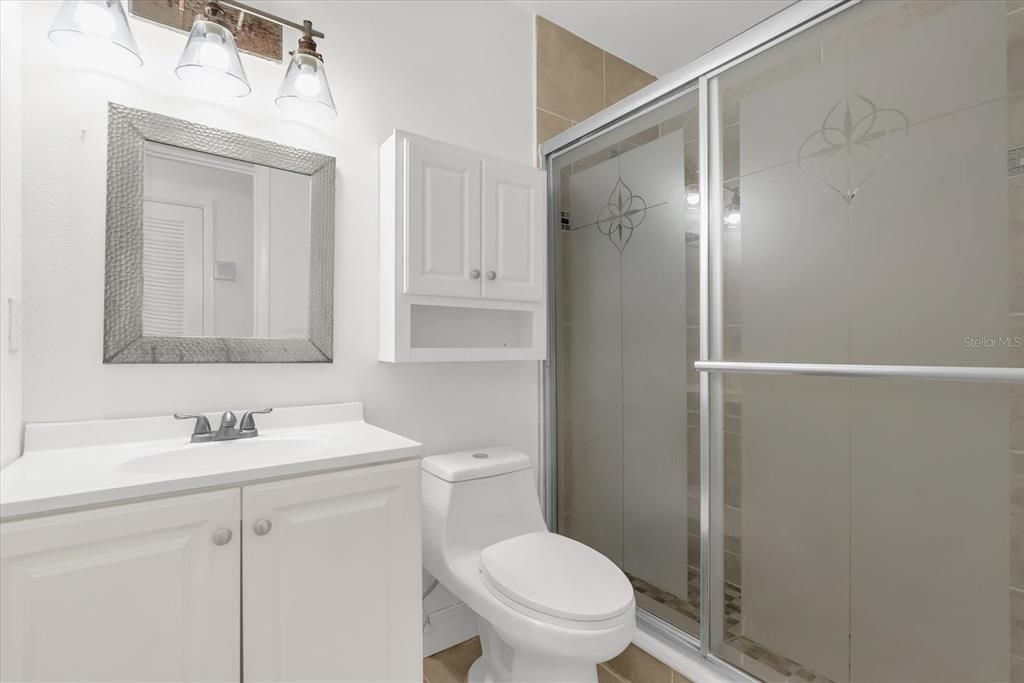 En Venta: $349,900 (3 camas, 2 baños, 1296 Pies cuadrados)