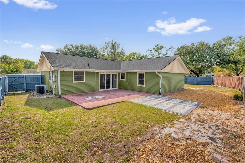 En Venta: $349,900 (3 camas, 2 baños, 1296 Pies cuadrados)