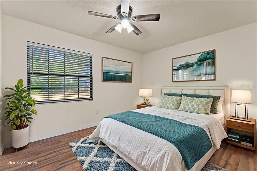 For Sale: $225,000 (2 beds, 1 baths, 775 Square Feet)