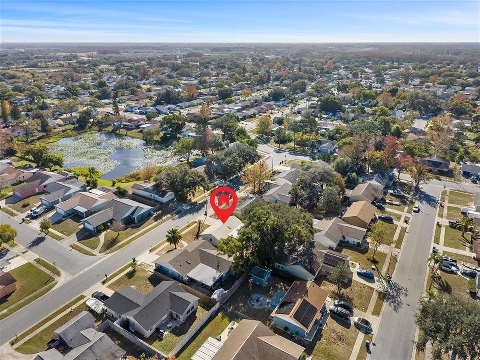 For Sale: $225,000 (2 beds, 1 baths, 775 Square Feet)