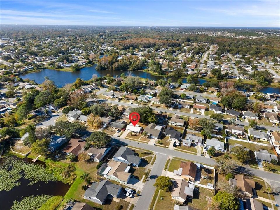 For Sale: $225,000 (2 beds, 1 baths, 775 Square Feet)