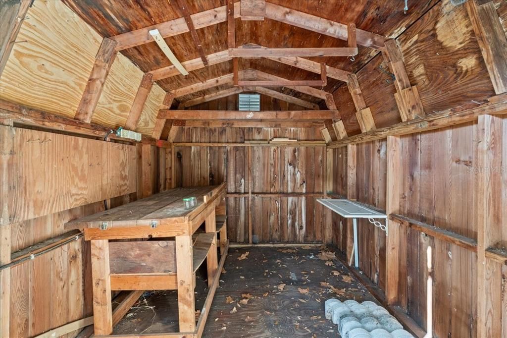 For Sale: $225,000 (2 beds, 1 baths, 775 Square Feet)