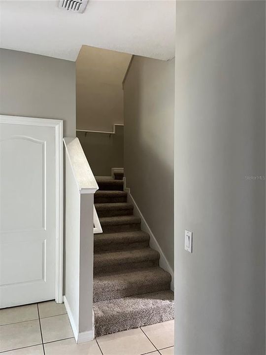 For Rent: $2,000 (2 beds, 2 baths, 1230 Square Feet)