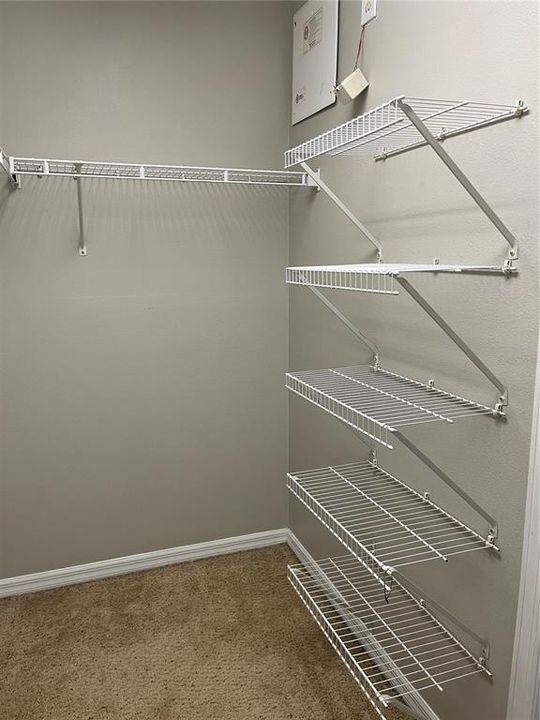 For Rent: $2,000 (2 beds, 2 baths, 1230 Square Feet)