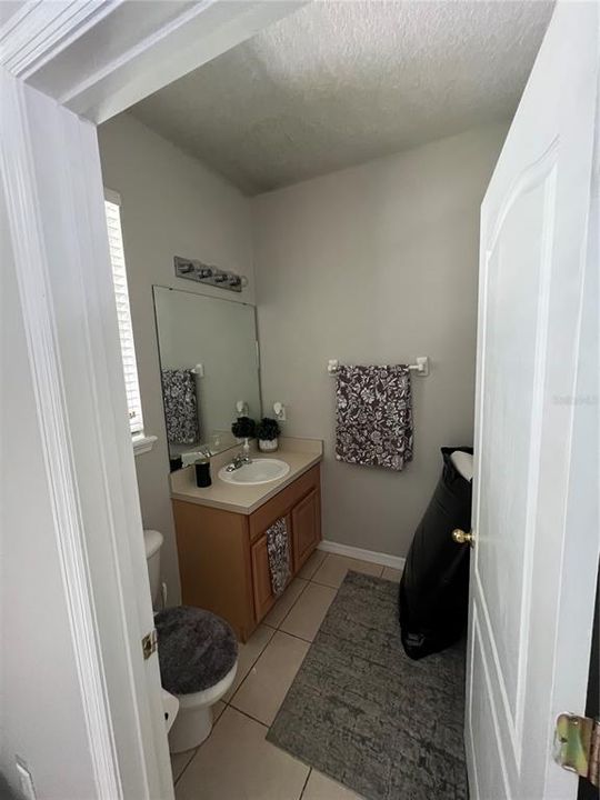 For Rent: $2,000 (2 beds, 2 baths, 1230 Square Feet)