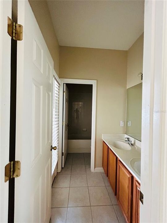 For Rent: $3,400 (4 beds, 3 baths, 2971 Square Feet)