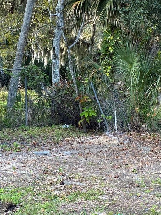 For Rent: $1,295 (2 beds, 1 baths, 864 Square Feet)