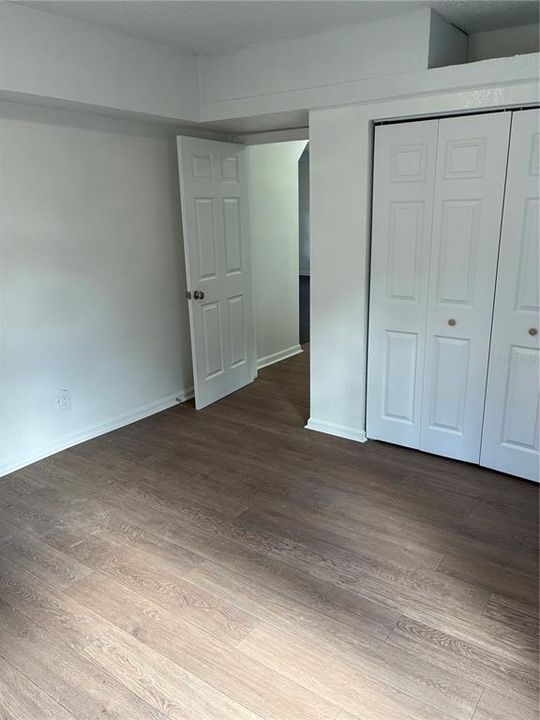 For Rent: $1,295 (2 beds, 1 baths, 864 Square Feet)