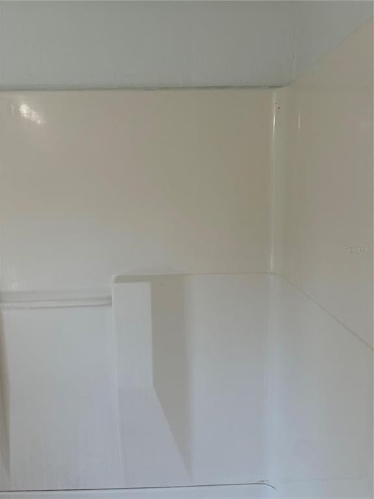 For Rent: $1,295 (2 beds, 1 baths, 864 Square Feet)