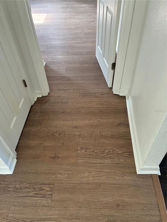 For Rent: $1,295 (2 beds, 1 baths, 864 Square Feet)