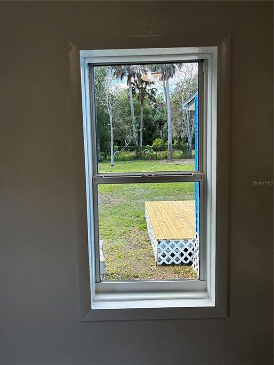 For Rent: $1,295 (2 beds, 1 baths, 864 Square Feet)