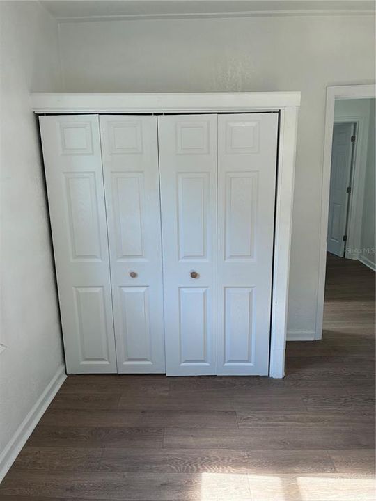 For Rent: $1,295 (2 beds, 1 baths, 864 Square Feet)