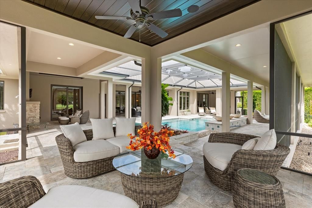 На продажу: $3,900,000 (5 спален, 4 ванн, 4387 Квадратных фут)