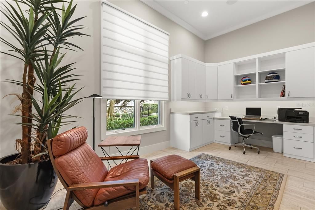 На продажу: $3,900,000 (5 спален, 4 ванн, 4387 Квадратных фут)