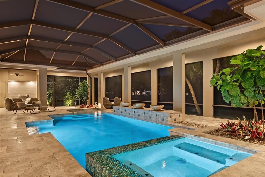 На продажу: $3,900,000 (5 спален, 4 ванн, 4387 Квадратных фут)