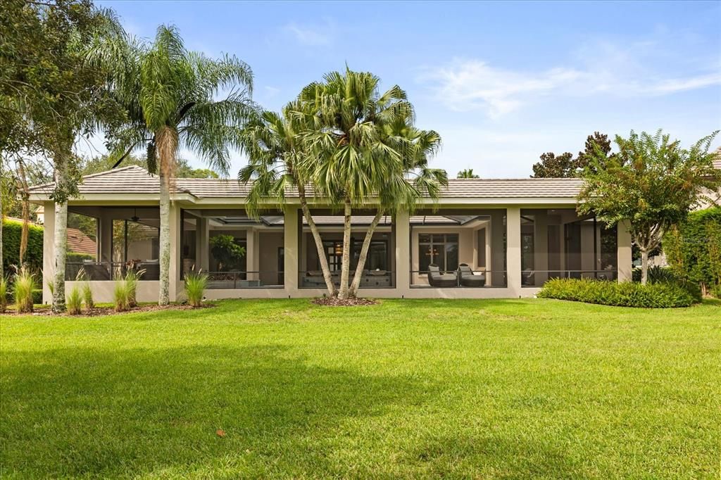 На продажу: $3,900,000 (5 спален, 4 ванн, 4387 Квадратных фут)