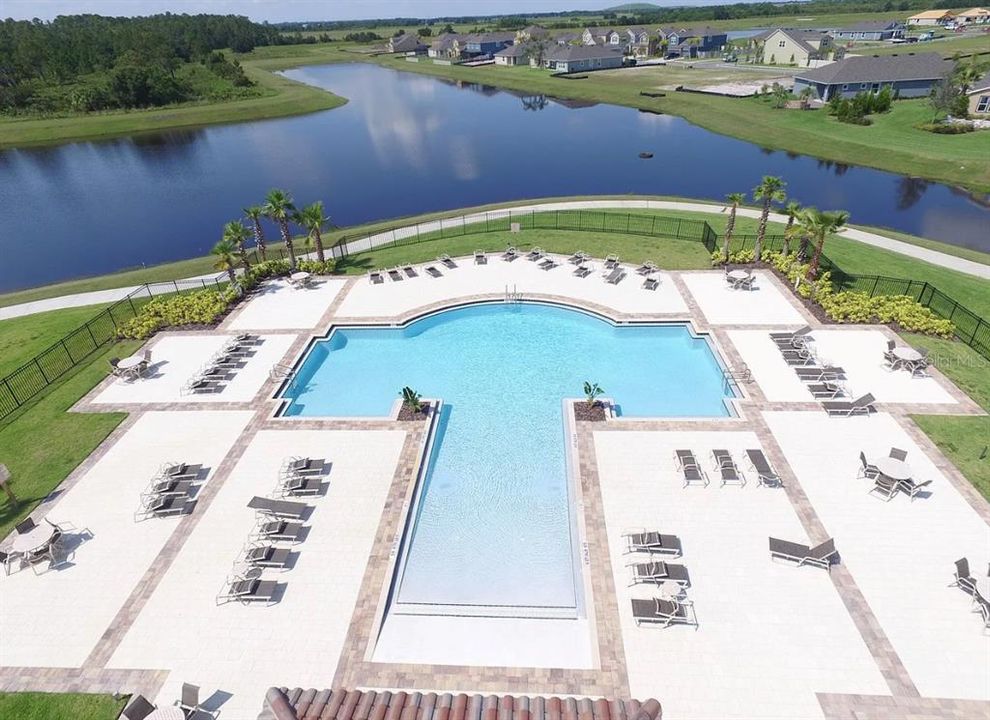 В аренду: $2,395 (3 спален, 2 ванн, 1588 Квадратных фут)