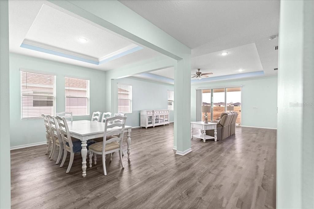 For Sale: $439,000 (4 beds, 3 baths, 2835 Square Feet)