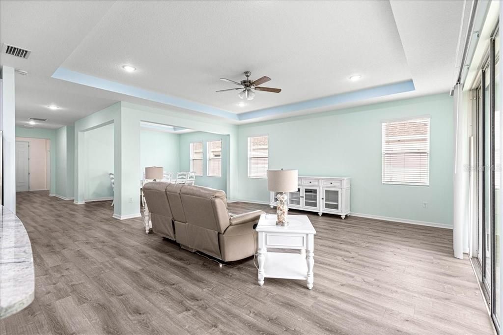 For Sale: $439,000 (4 beds, 3 baths, 2835 Square Feet)