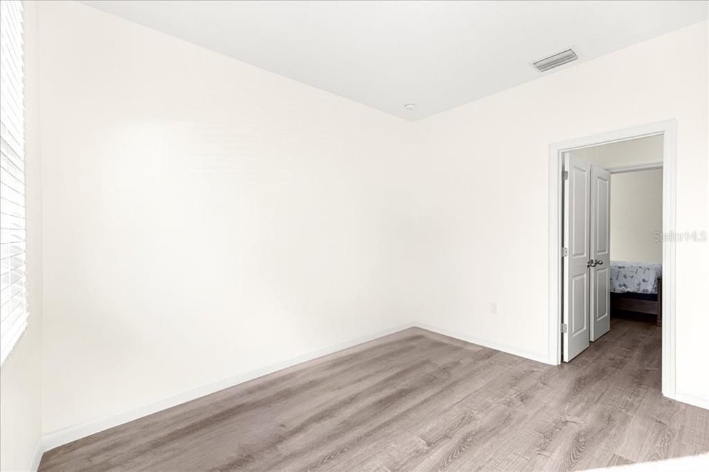 For Sale: $439,000 (4 beds, 3 baths, 2835 Square Feet)