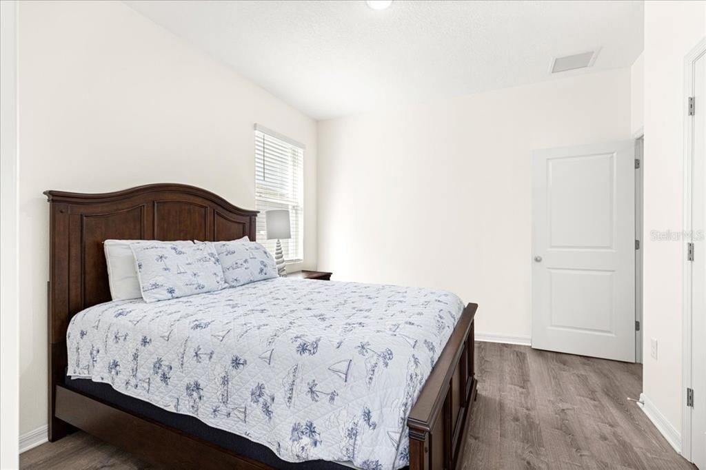 For Sale: $439,000 (4 beds, 3 baths, 2835 Square Feet)