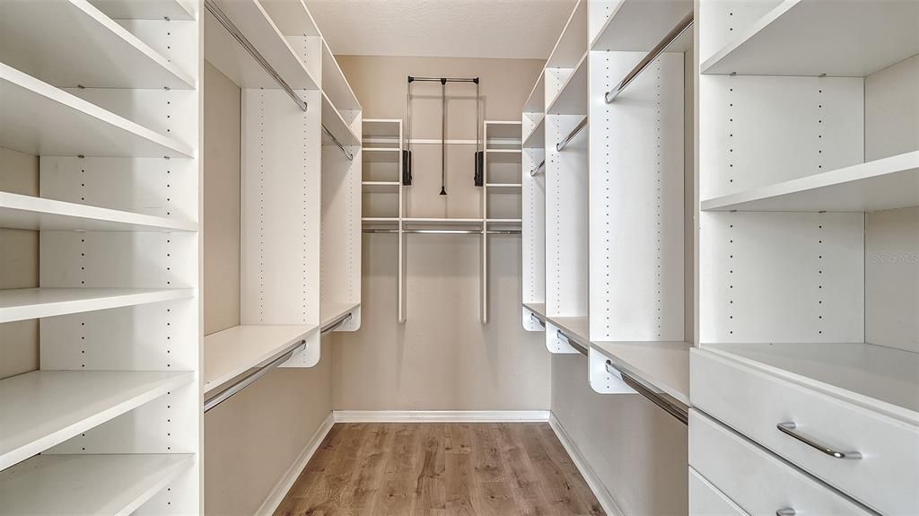 En Renta: $2,975 (3 camas, 2 baños, 2073 Pies cuadrados)